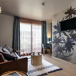 Hotel Western Aquakub 3*