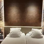 Western Aquakub Hotel 3*
