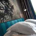 Western Aquakub Hotell 3*