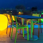 Western Aquakub Hotell