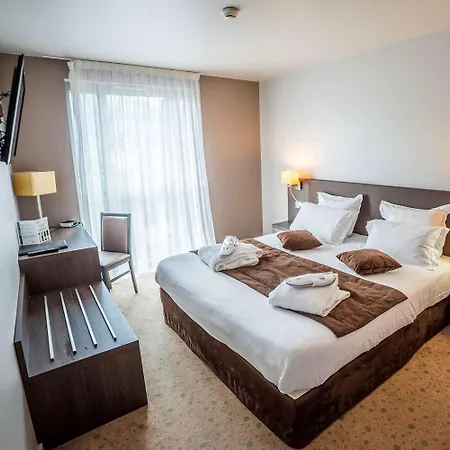 Hotell Western Aquakub Aix-les-Bains