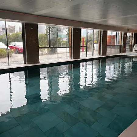 Western Aquakub Hotell 3*