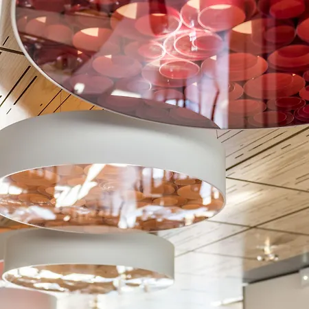 Western Aquakub Hotell 3*